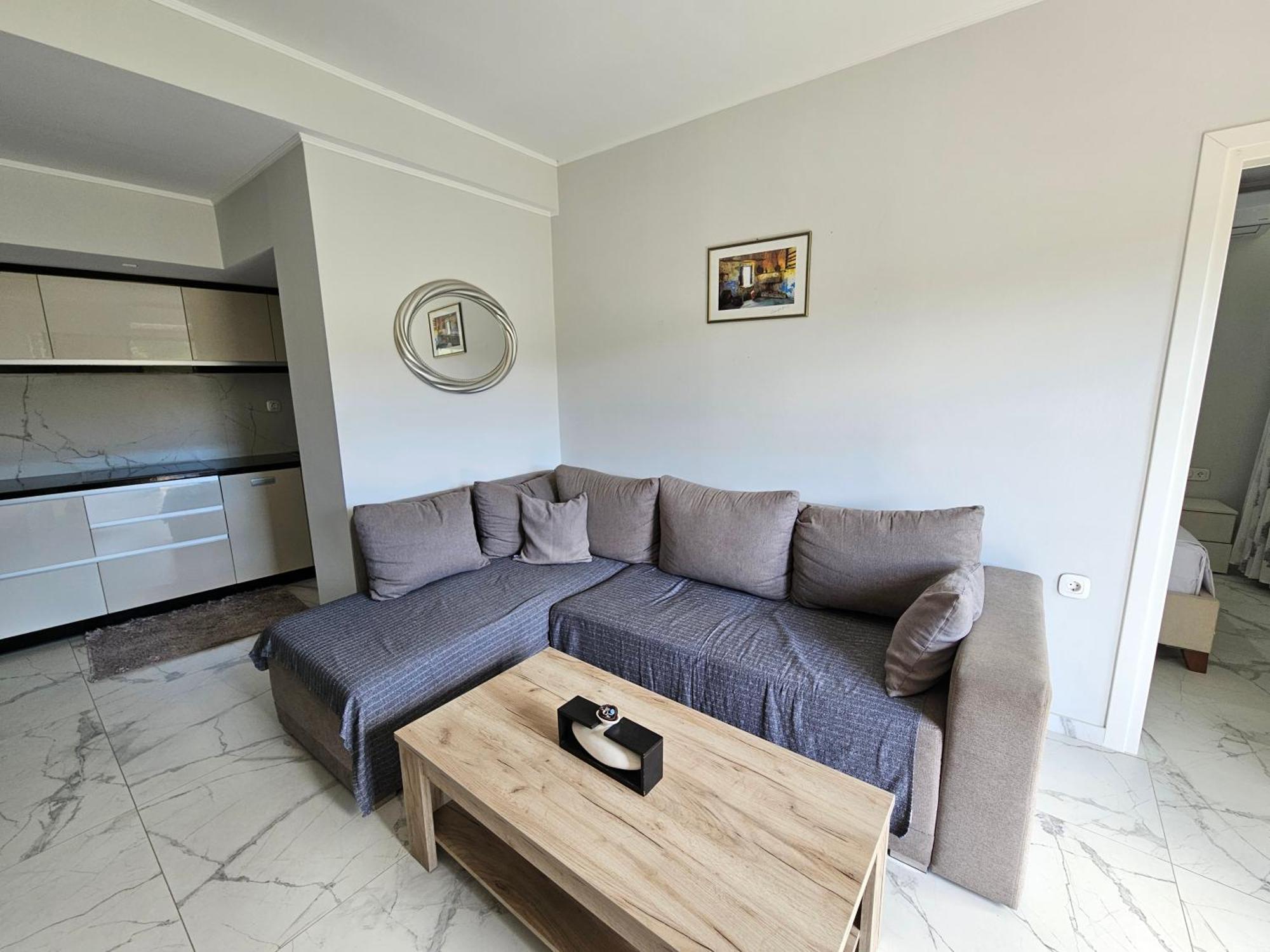 Grey Luxury House Apartment Ipsos Luaran gambar