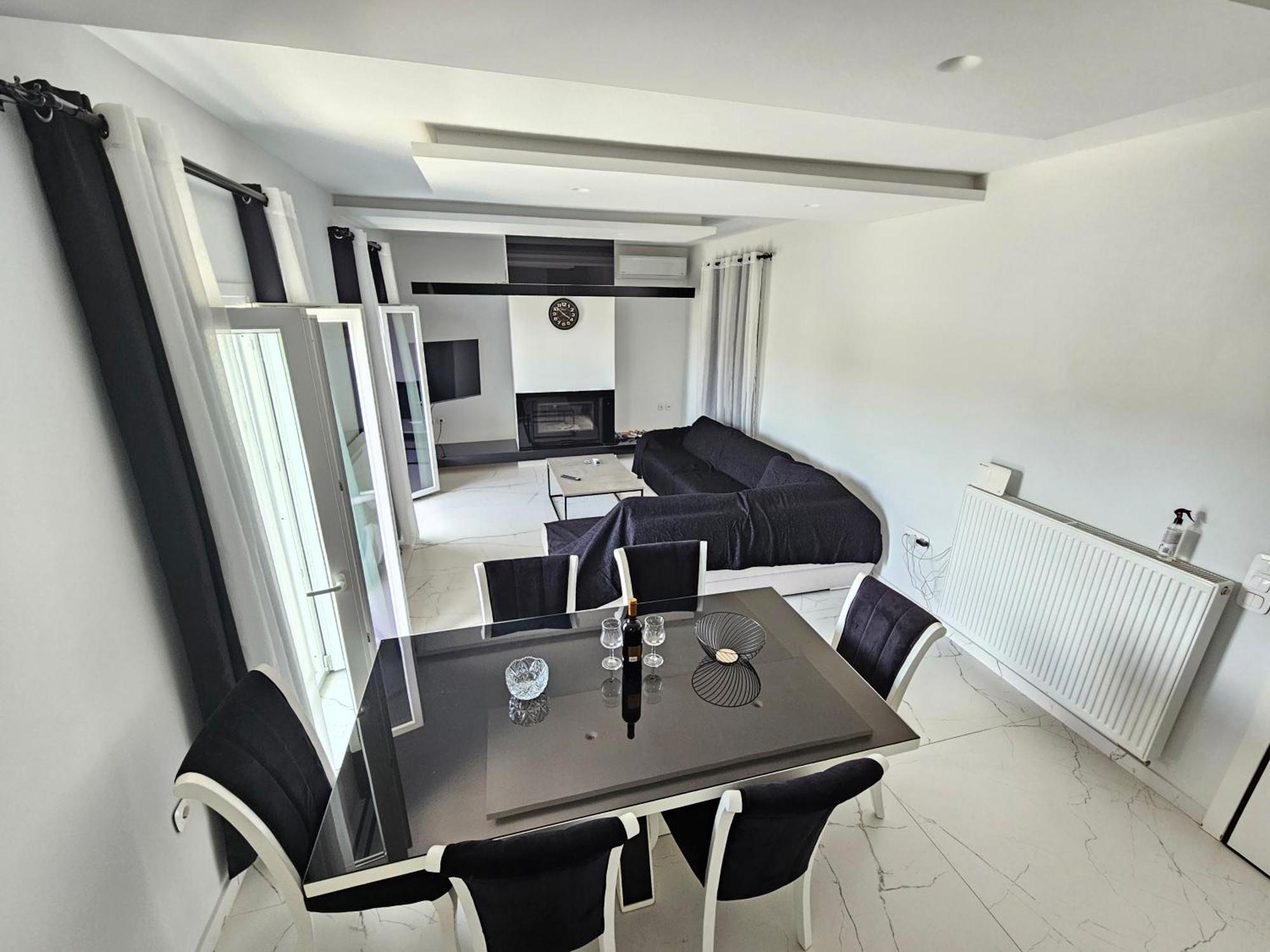 Grey Luxury House Apartment Ipsos Luaran gambar